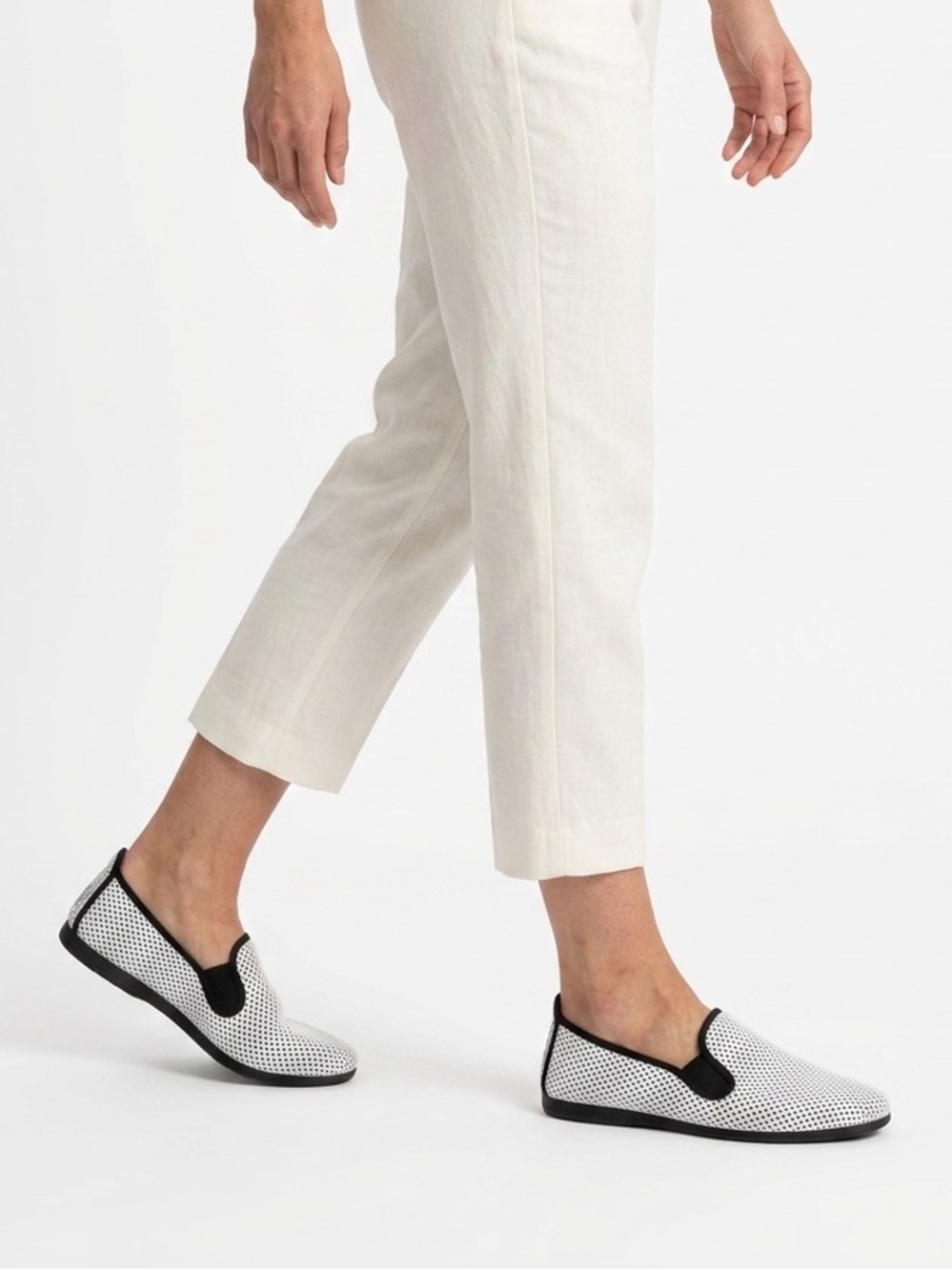 FLOSSY White & Black Comfy Slip On Flats Loafers Sneakers Moccasins Made @ Spain